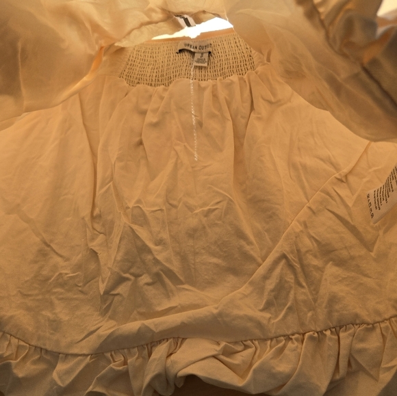 Urban Outfitters Myra Drop-Waist Bubble Mini Skirt Size Small - Picture 4 of 8